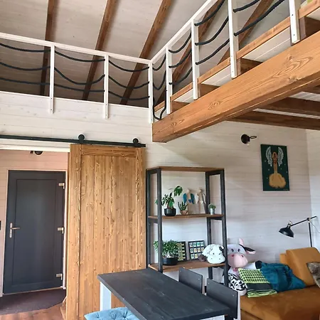 Tiny House Roman Hostinné Exterior photo